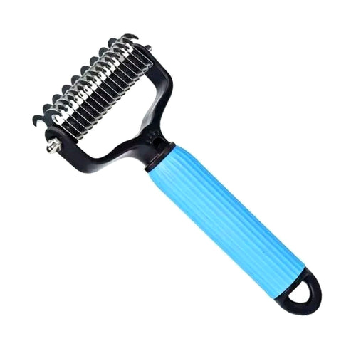 The Coat & Clover Detangling Comb - blue, rotating stainless teeth